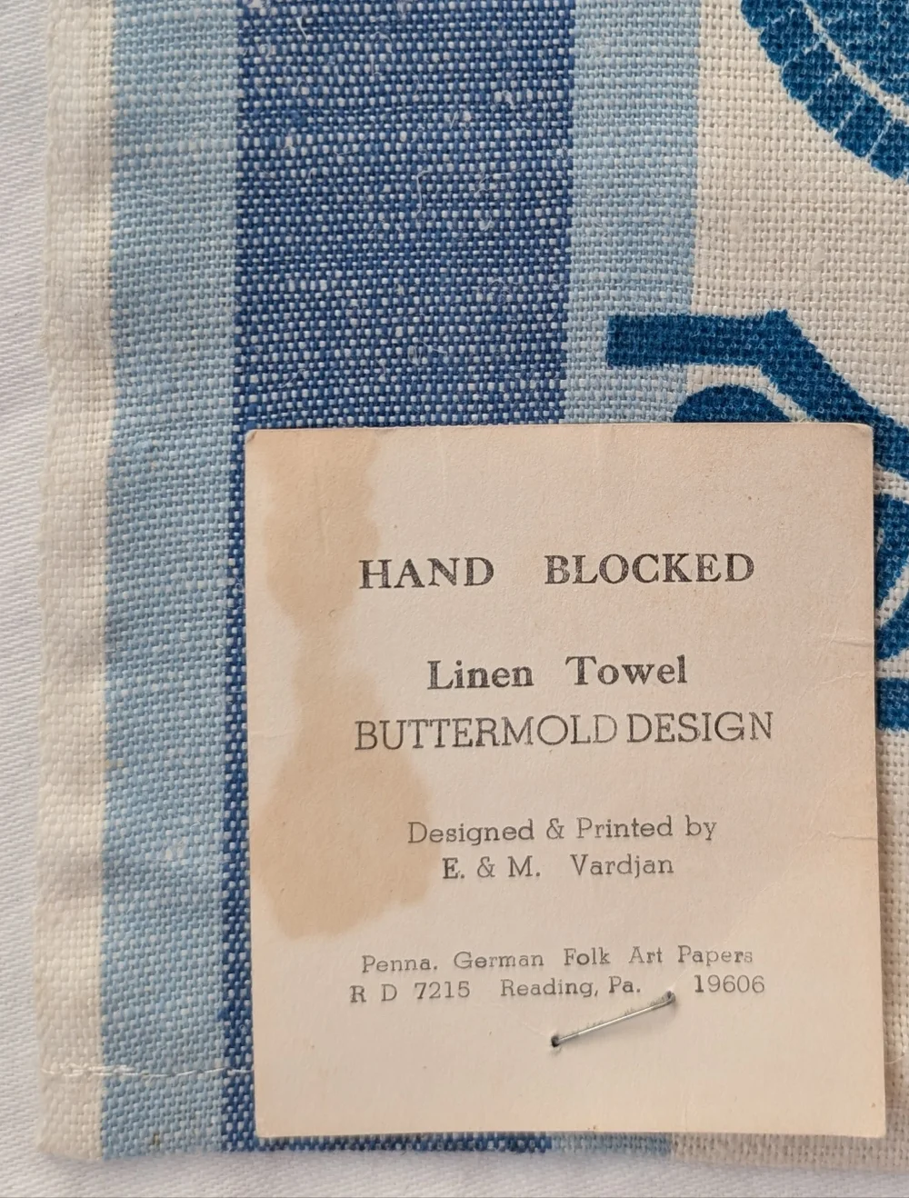 E&M Vardjan Linen German Buttermold Print Blue & Cream Kitchen Towel Vintage